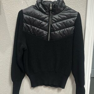 Small, Varley Black Pullover